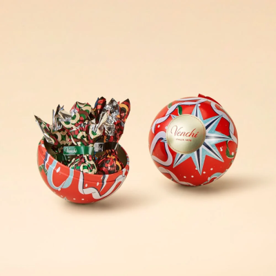Red Tin Ball with Cream & Crunchy Small
